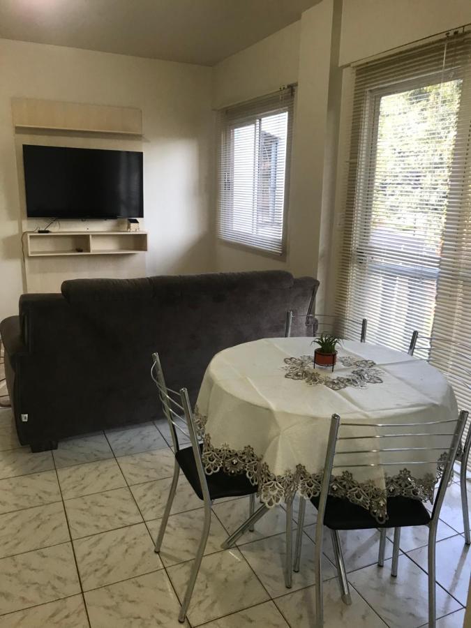 Apartamento Foz Centro 03 Apartamento *